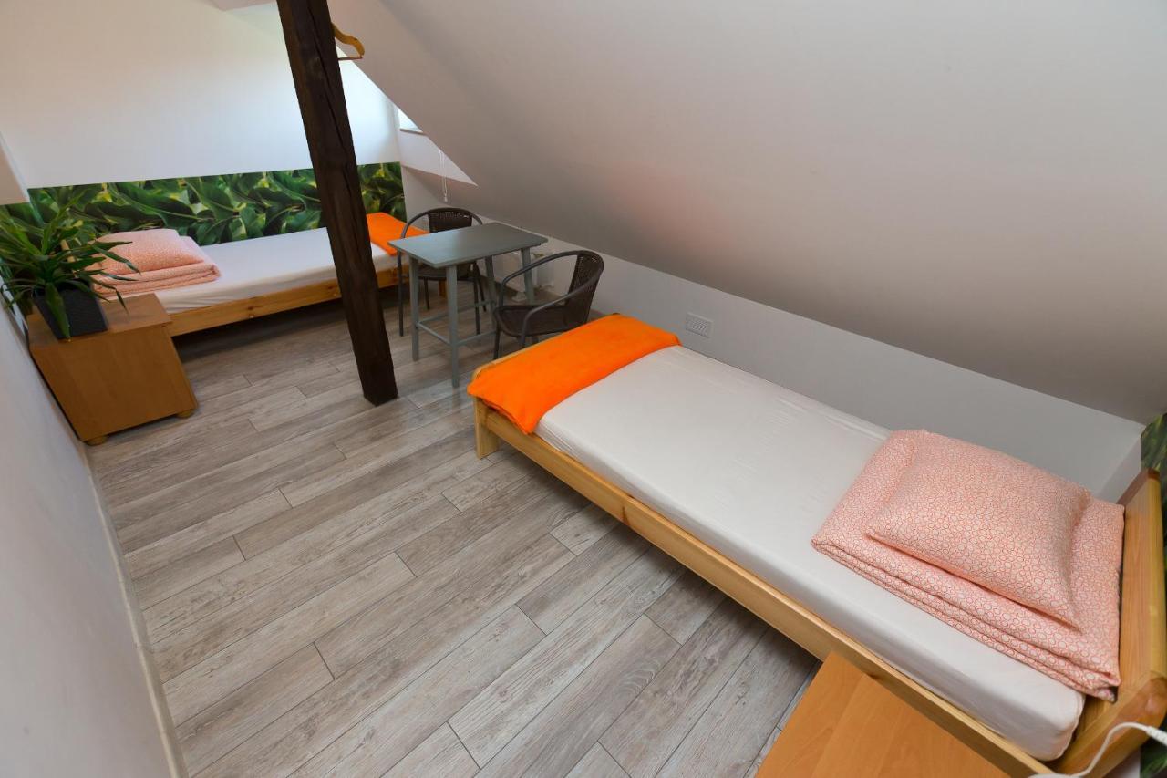 Easy Rider Hostel Breslavia Exterior foto